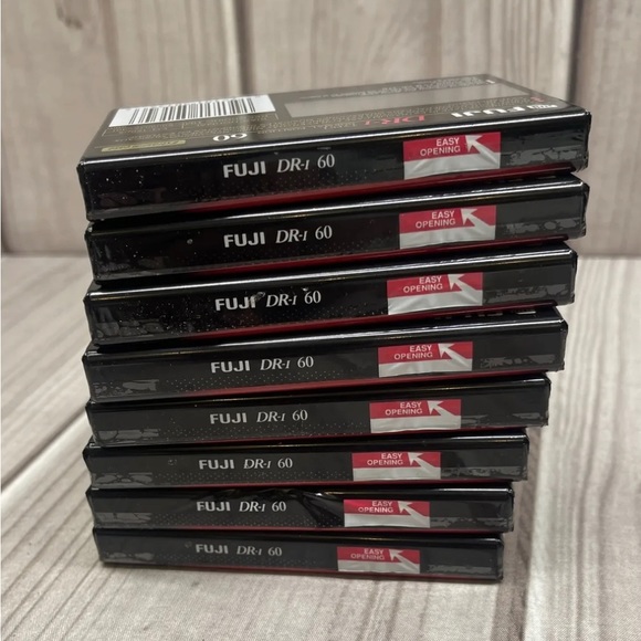 Lot of 8 Fuji DR-I 60 Minute Normal Bias Audio Cassette Tape New - Picture 3 of 4